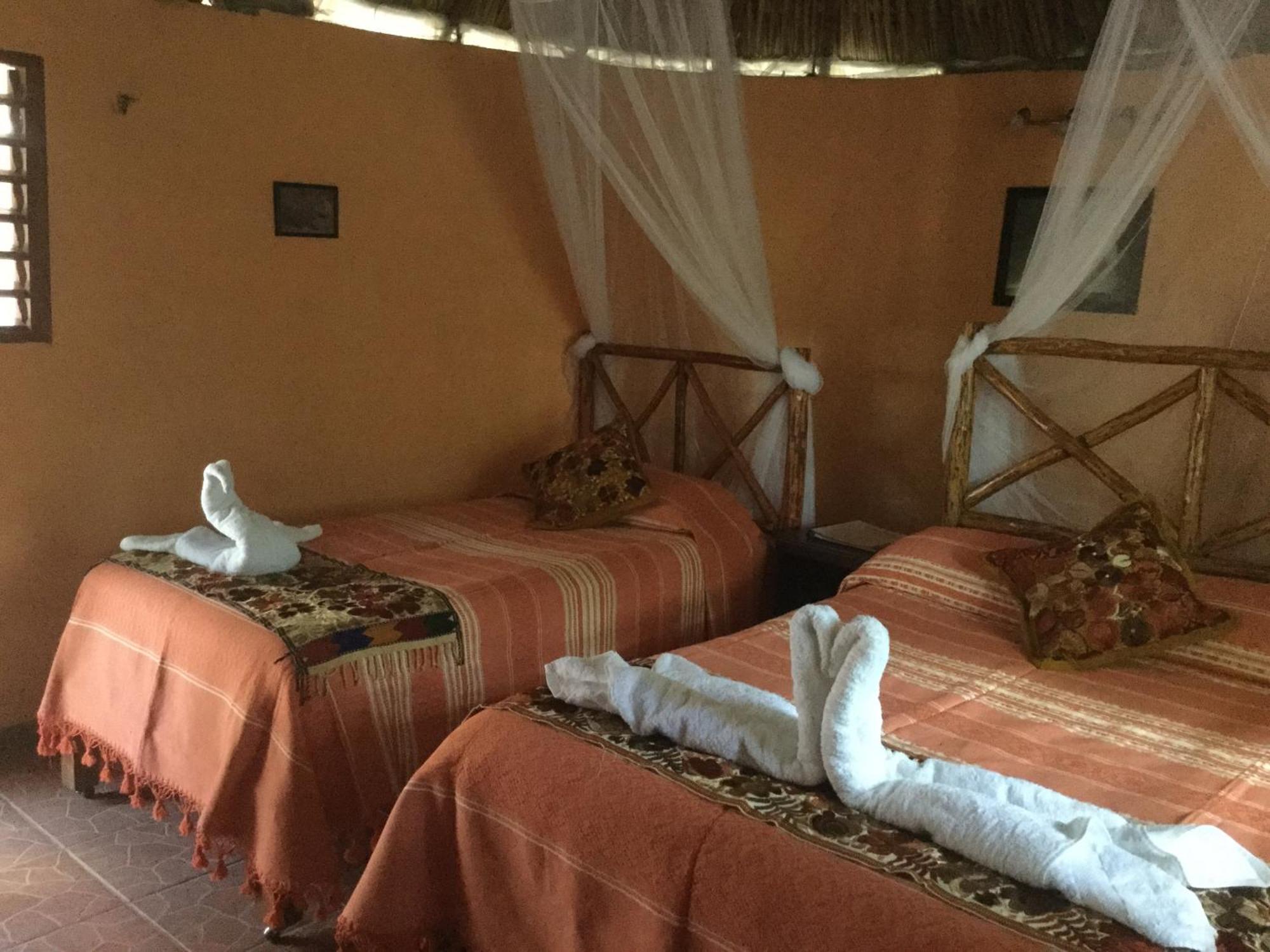 The Pickled Onion B&B And Restaurant Uxmal Santa Elena Oda fotoğraf